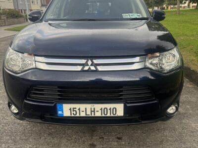 2015 Mitsubishi Outlander with Full stamped service history and Brand New NCT