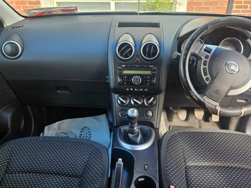 2009 Nissan Qashqai with Tax and brand new Nct (Price-2750)