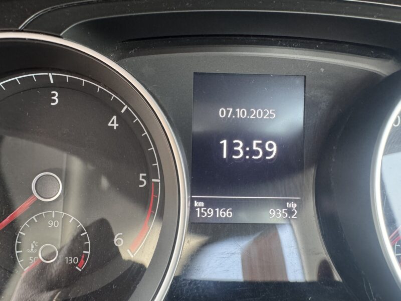 2017 Volkswagen Golf Commercial in excellent condition with Very low mileage..