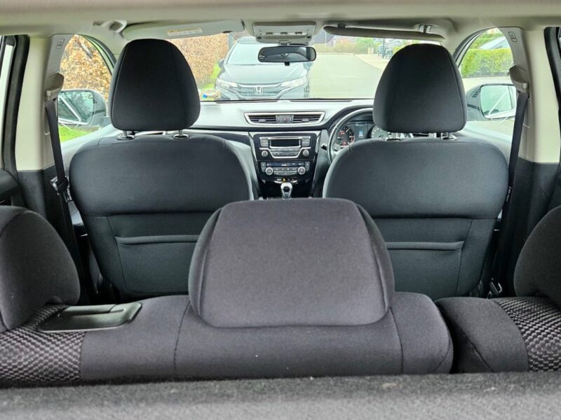 2015 Nissan Qashqai 1.5 Diesel in excellent condition